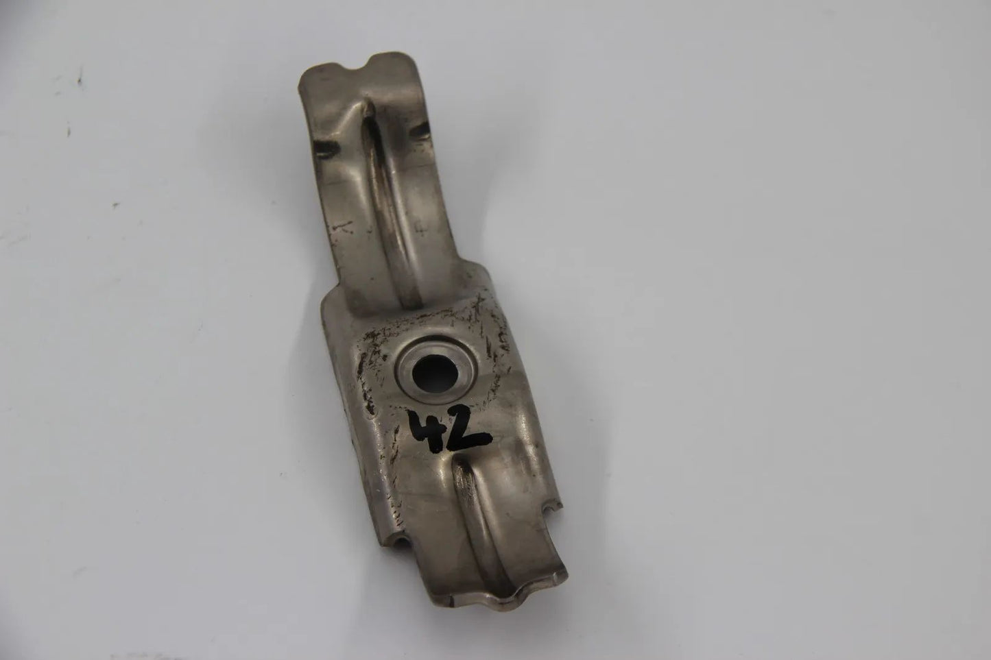 Original BMW E36 E46 E39 E38 Schelle unten Vorschalldämpfer  18101433250