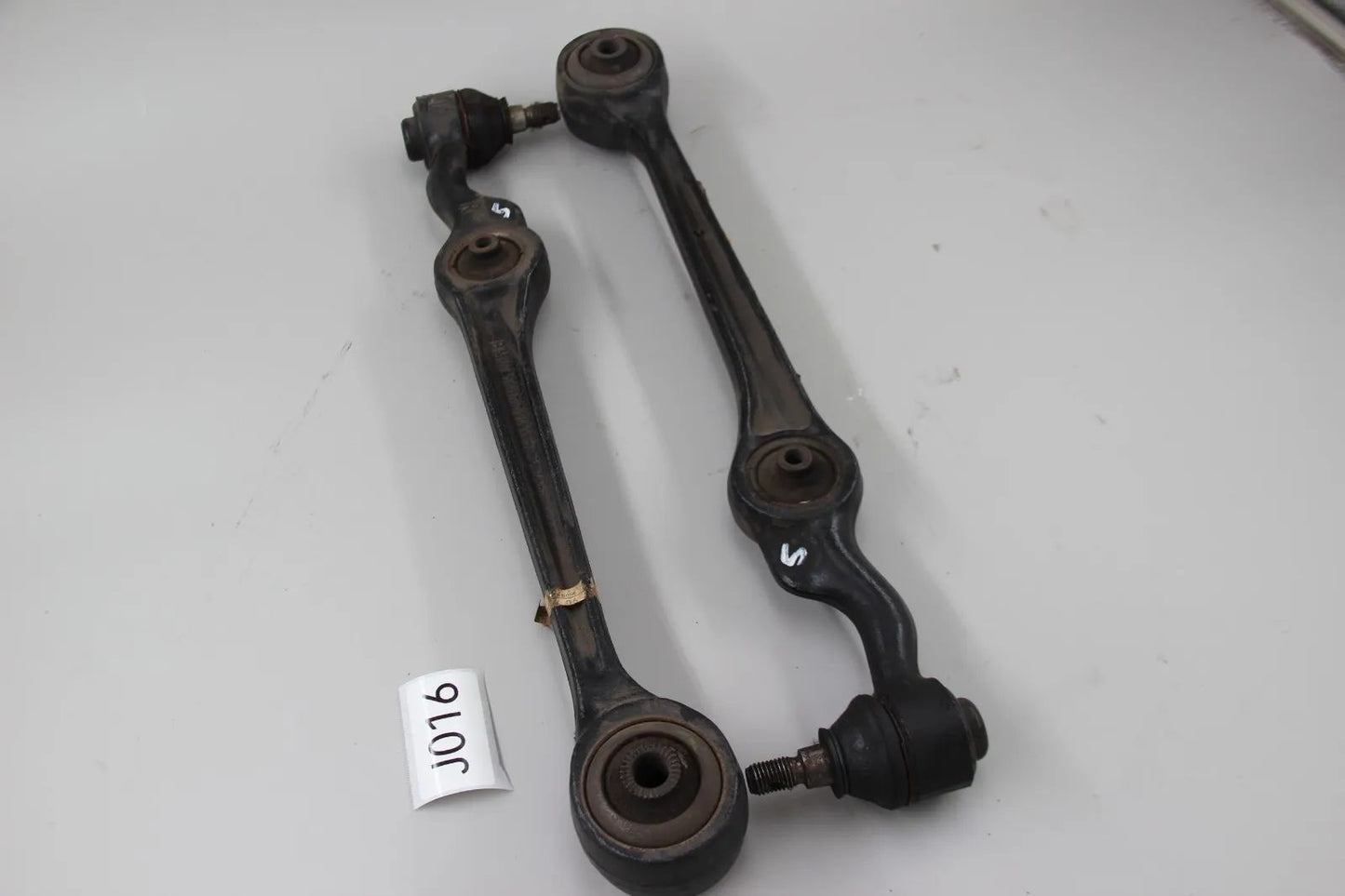 Original BMW E23 7er Querlenker links+Querlenker rechts 31121129363 31121129362