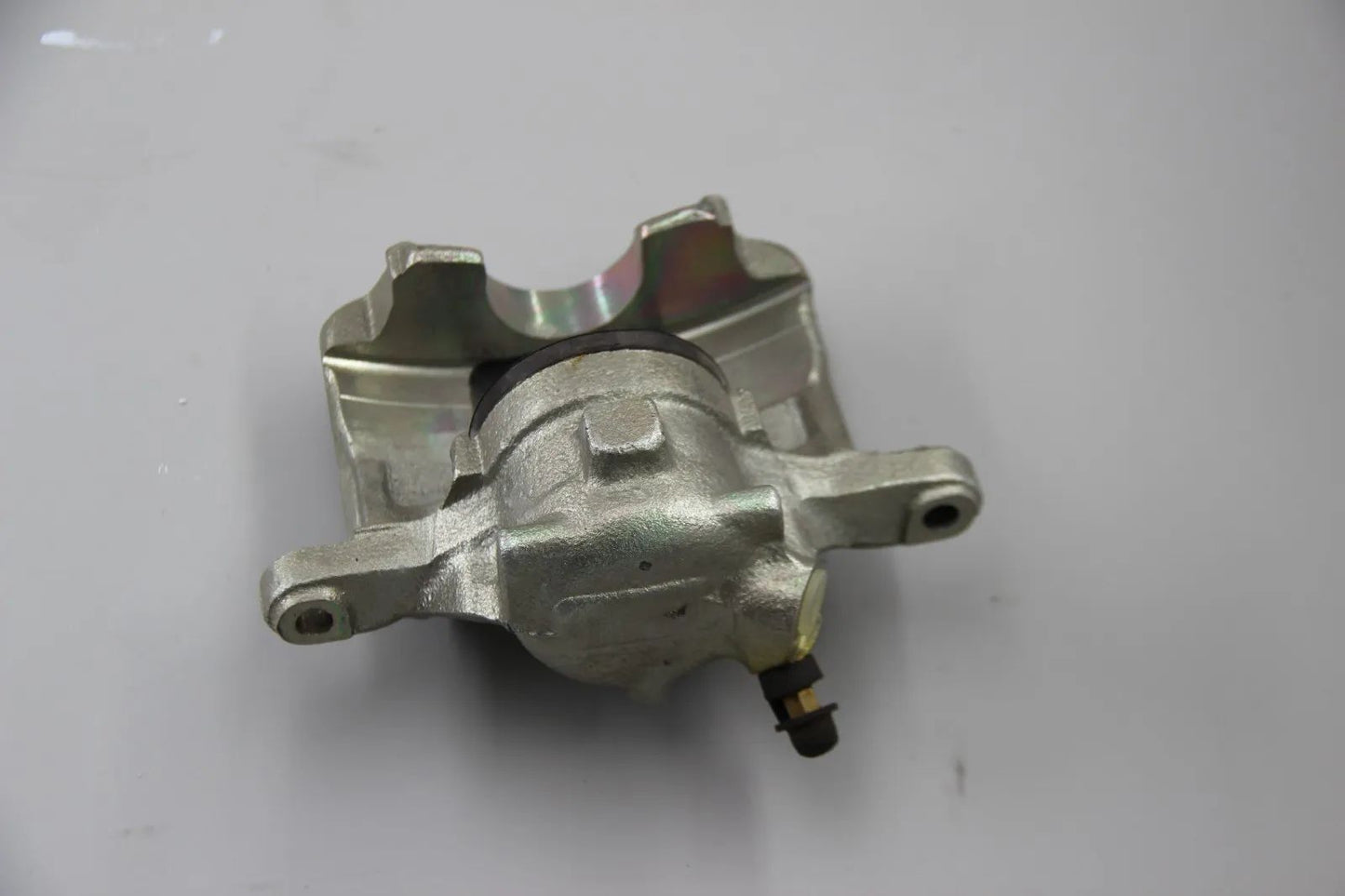 Original BMW E30 316i 318i M10 M40 Bremssattelgehäuse rechts 34111154378