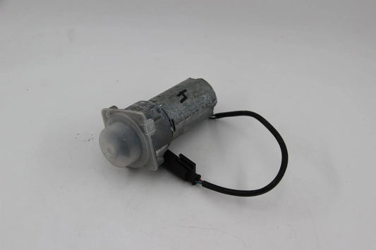 BMW E39 520i-540i M5 E38 728i-750iLS Zusatzwasserpump Wasserventil 64118375237