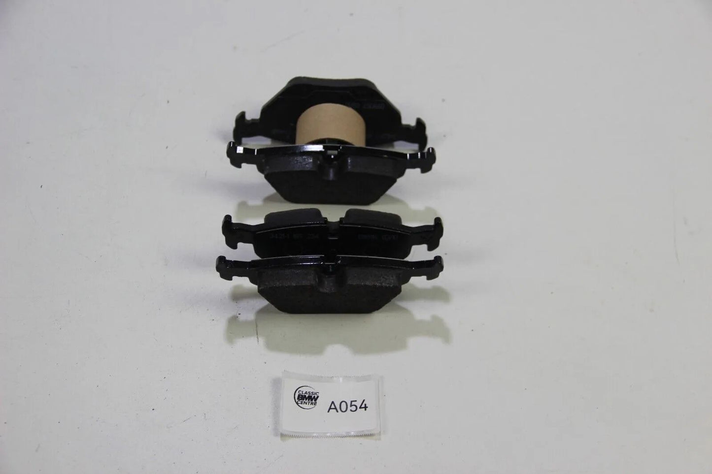 NEU Original BMW E36 Bremsbeläge hinten 316i-323i Z3 1.8-3.0 134216761238