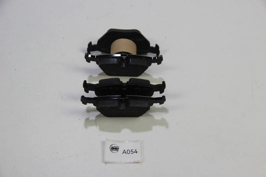 NEU Original BMW E36 Bremsbeläge hinten 316i-323i Z3 1.8-3.0 134216761238