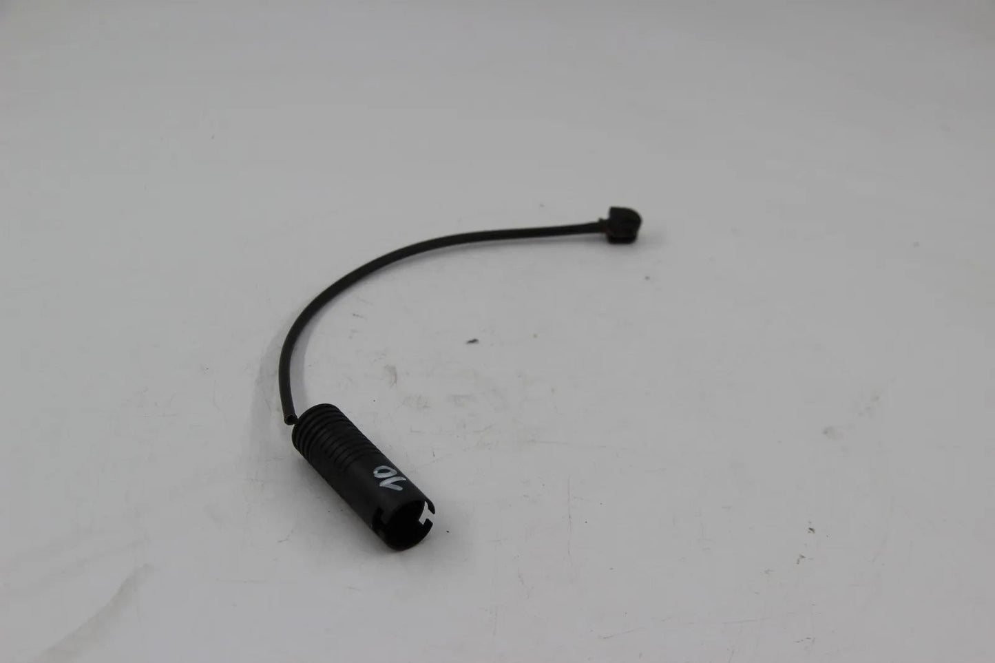 Original BMW E39  Bremsbelag Verschleißsensor Bremsbelagsensor  61131393743