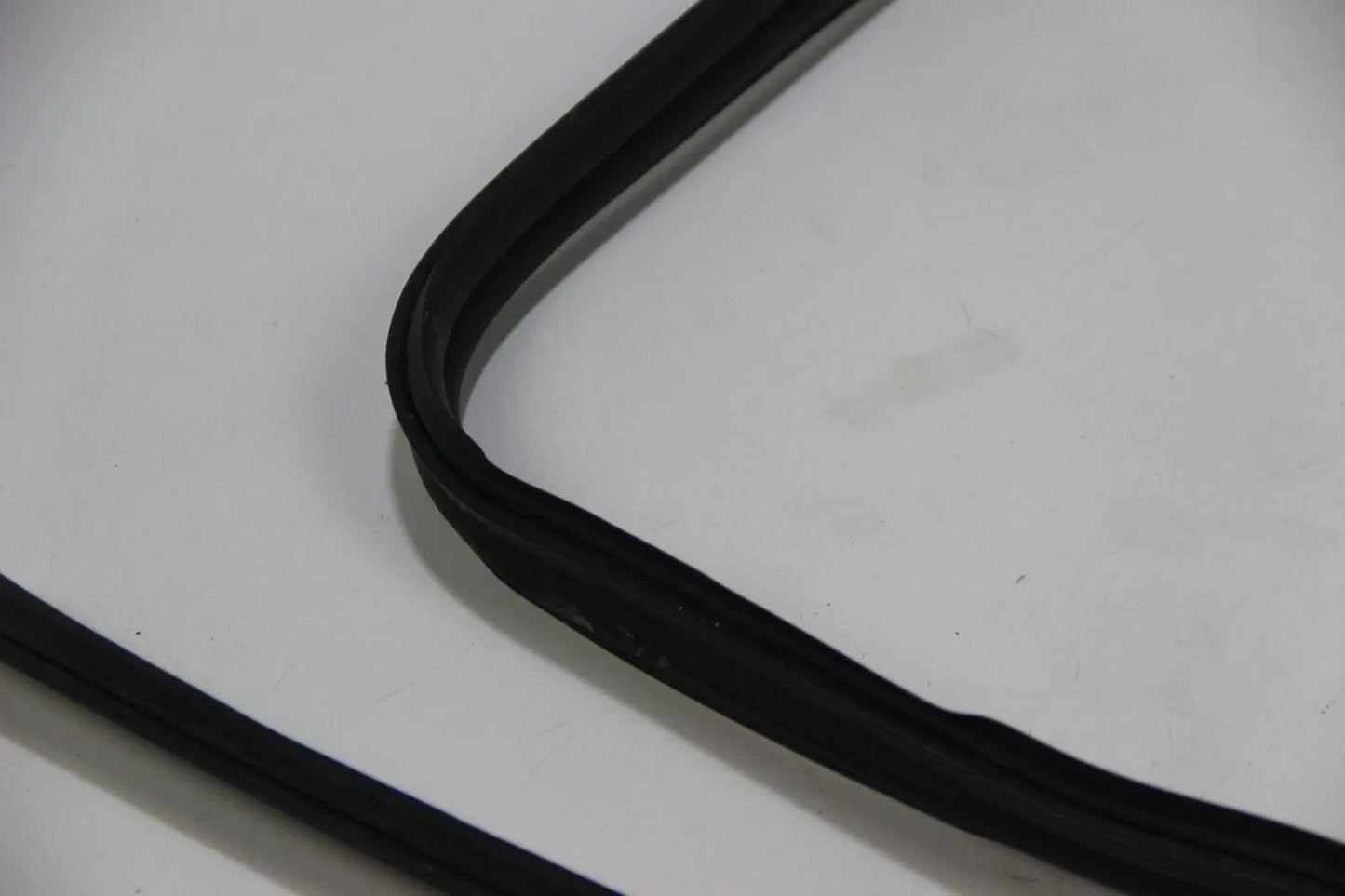 Original BMW E30 M3 Motorhaube Dichtung Motorraum Long Version S14