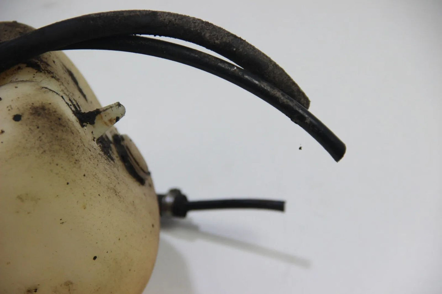 Original BMW E30 M3 Tank Überlauf Entlüftung Ausgleichsbehälter 1178014 Fuel Tan