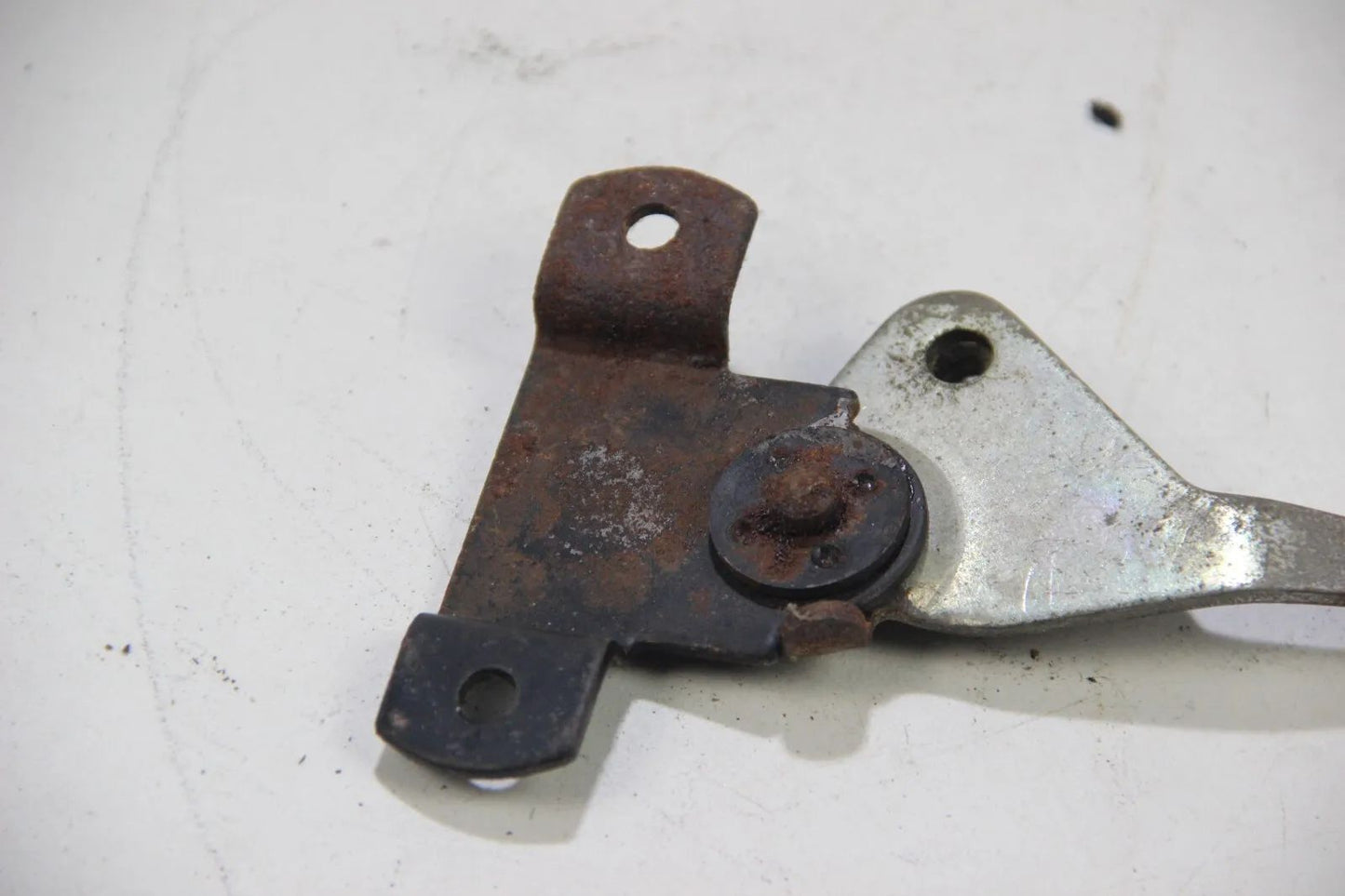 Original BMW  E10 1502 1602 1802 2002	Hebel Motorhauben Öffner Bonnet Opener