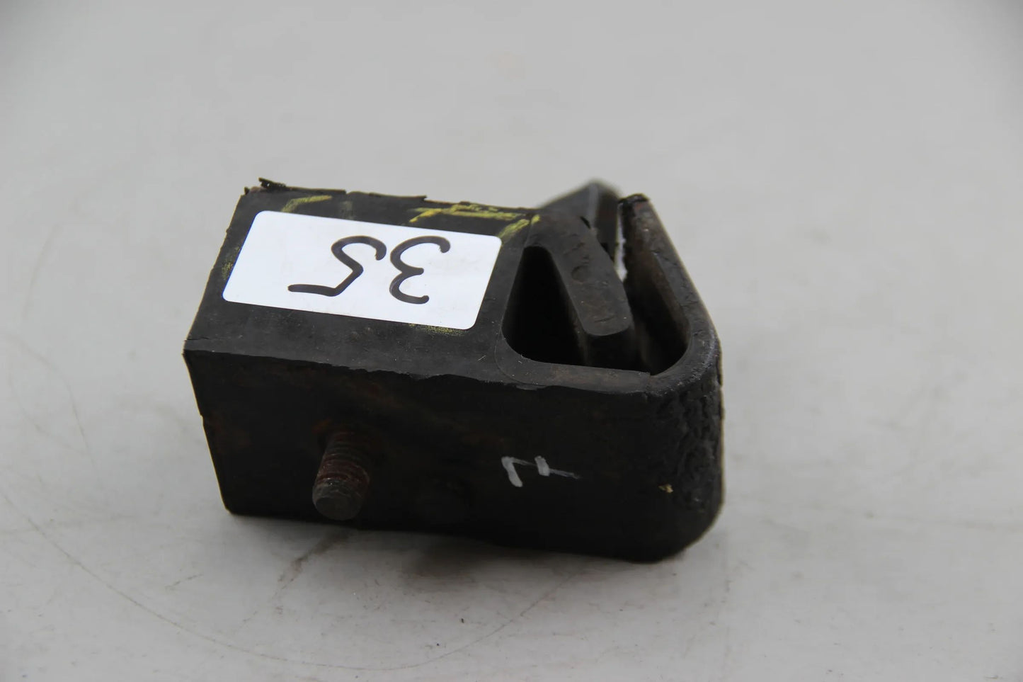 Original BMW E10 2002 Motorlager Silentblock 1,6 1107739