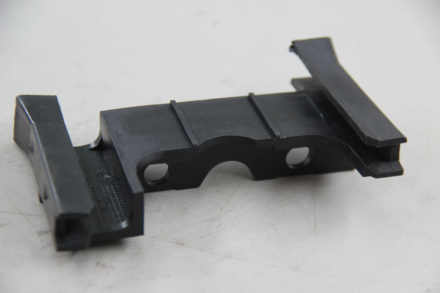 Original BMW E36 316i 318i 320i-328i M3 Aufnahme rechts NOS NLA 51121960698