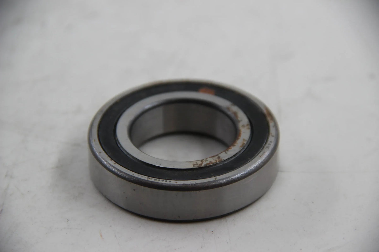 Original BMW E81 E36 E46 E90 E34 E39 E83 E70 Rillenkugellager 26121103728