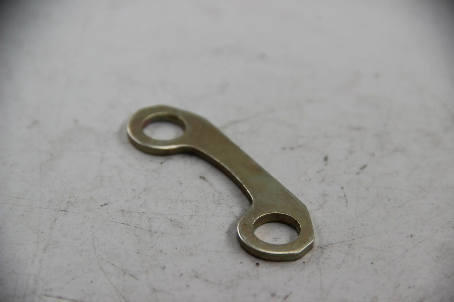 Original BMW E3 E9 E36 E46 E12 E28 E34 E39 Unterlegblech D=10MM/ZN 33211209543