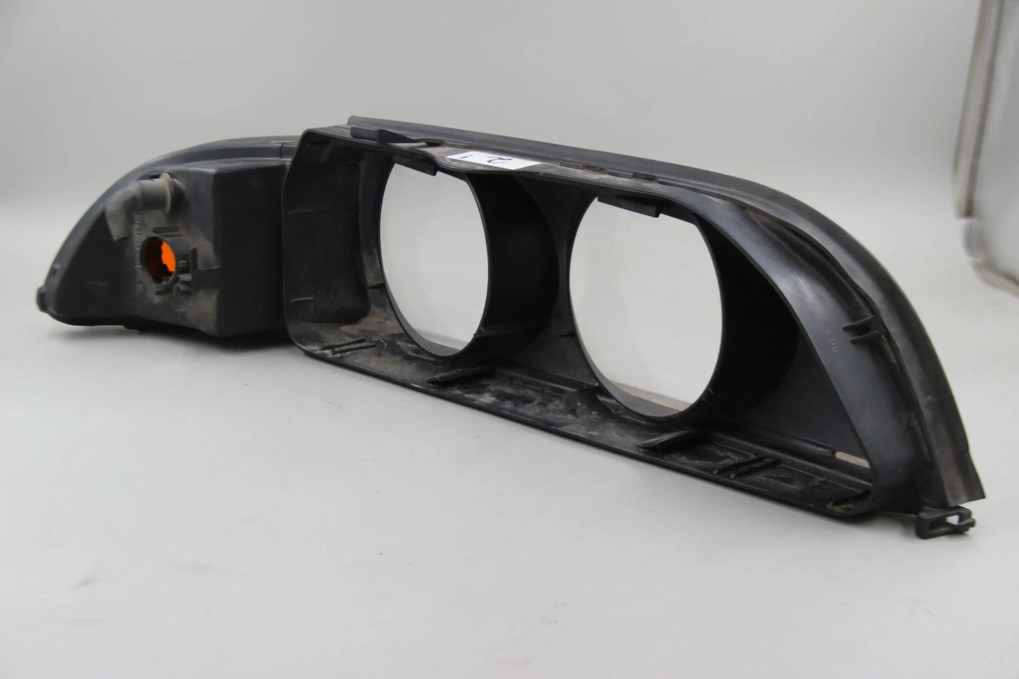 Original BMW E39 5er Streuscheibe Scheinwerfer links beschädigt 14551100