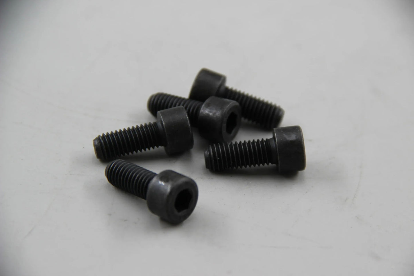 Original BMW E81 E82 E87 E88 E46 E90 E91 5x Zylinderschraube M8X20 07119919970