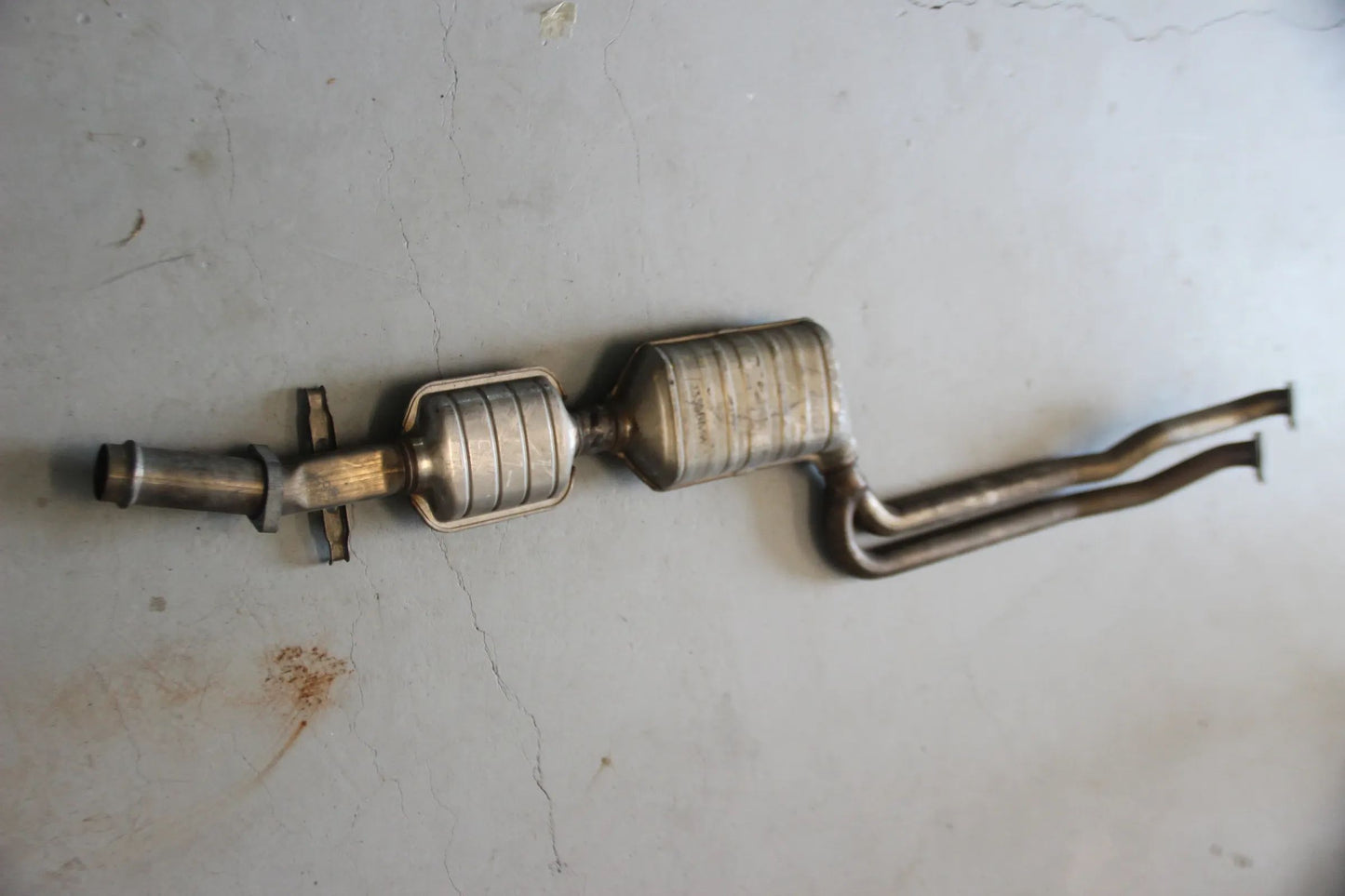 Original BMW 3er E36 320i M52 Abgasrohr Katalysator 1740060