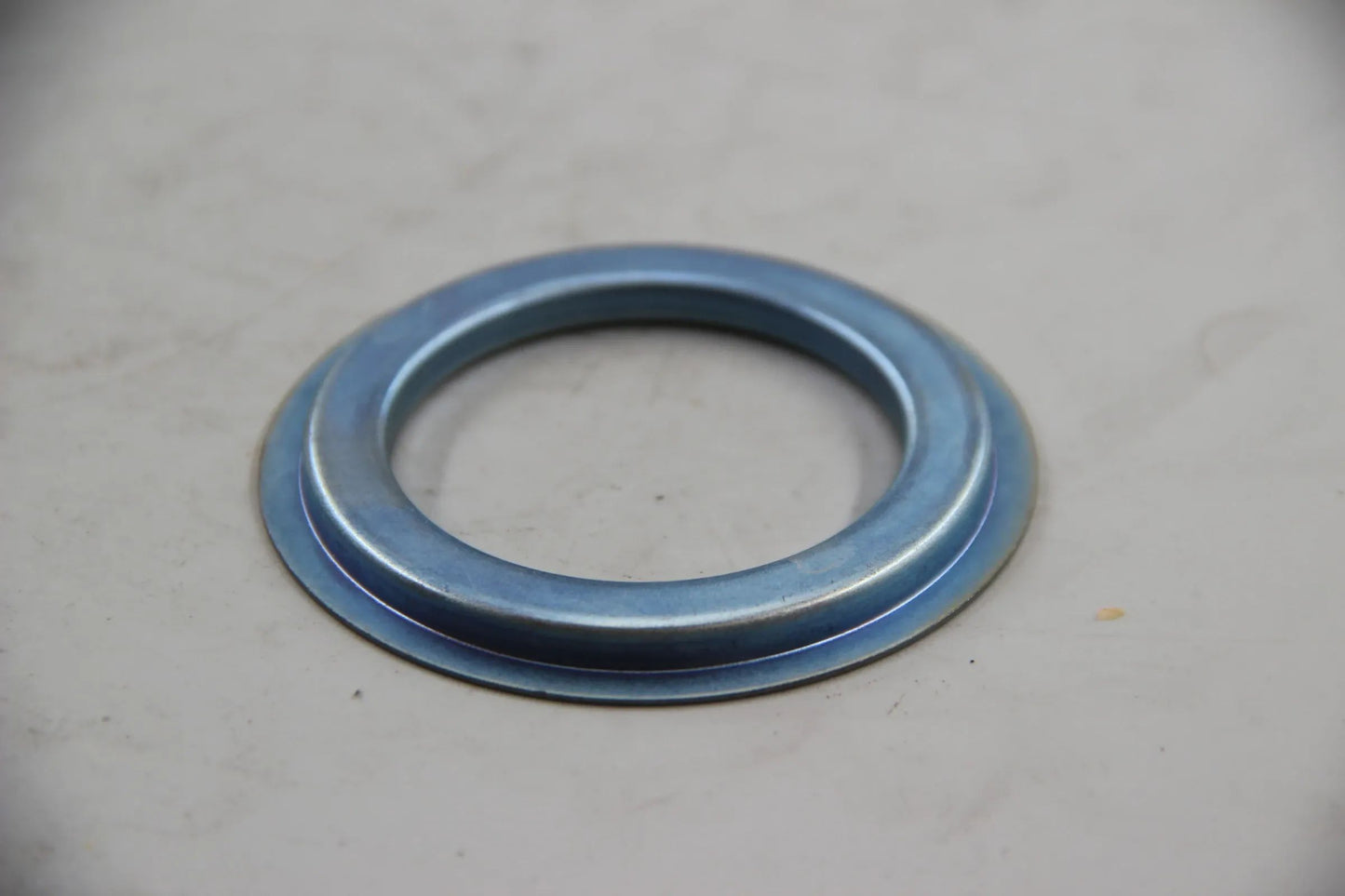 Original BMW 1er 3er 6er Staubschutzteller klein Chrom CR(VI) frei 31521428677