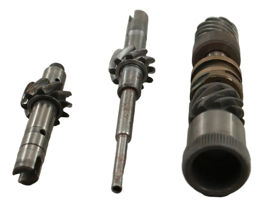 Mercedes-Benz M127 M129 M130 Zwischenwelle Einspritzpumpe +Kleinteile 6210500406