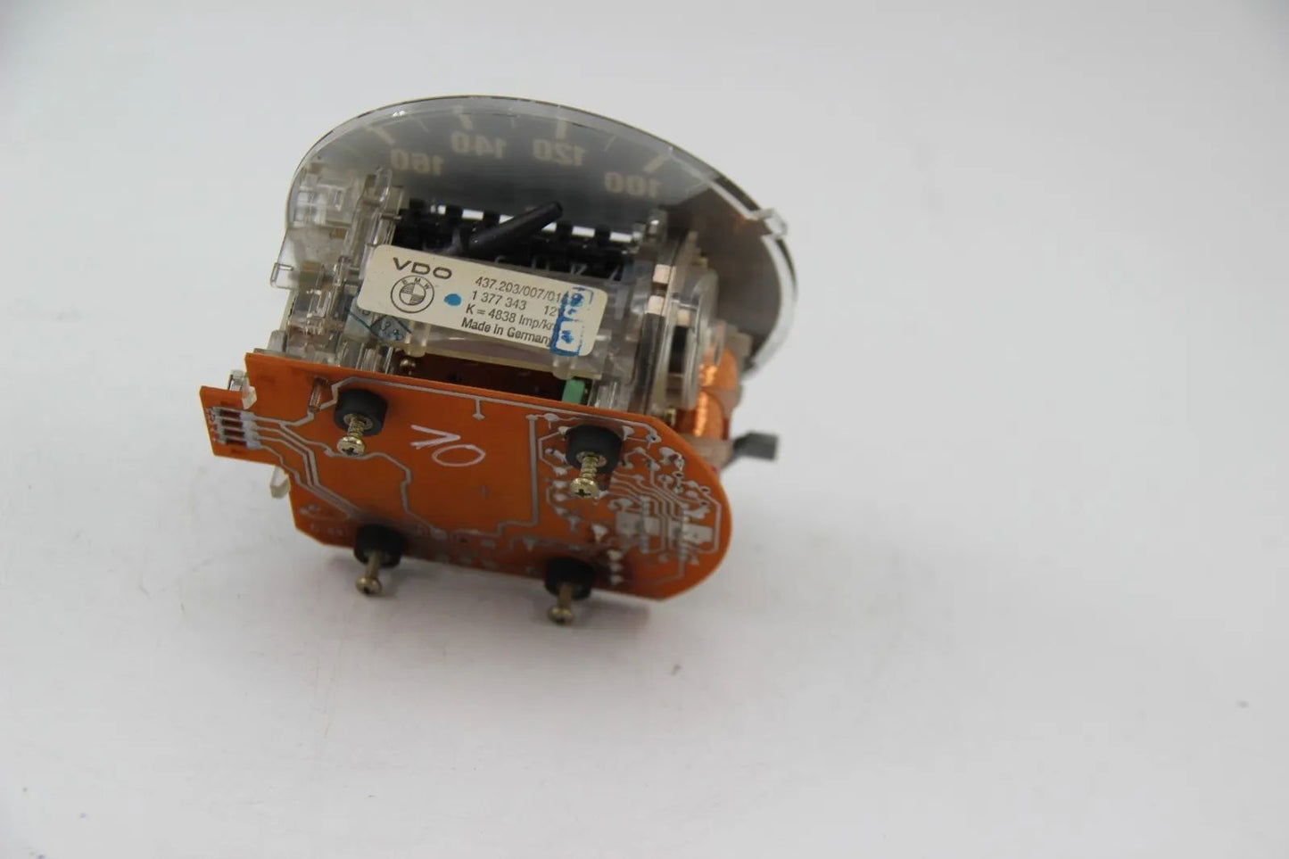 BMW E30 320i 323i 325i  Tachometer Km/h Speedometer Instrument VDO 1377343