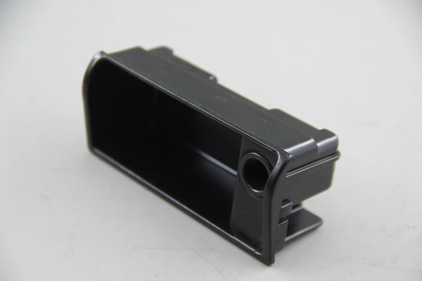 Original BMW E36 316i-328i M3 3.2 Z3 Einsatz Ascher NOS NLA 51168144795