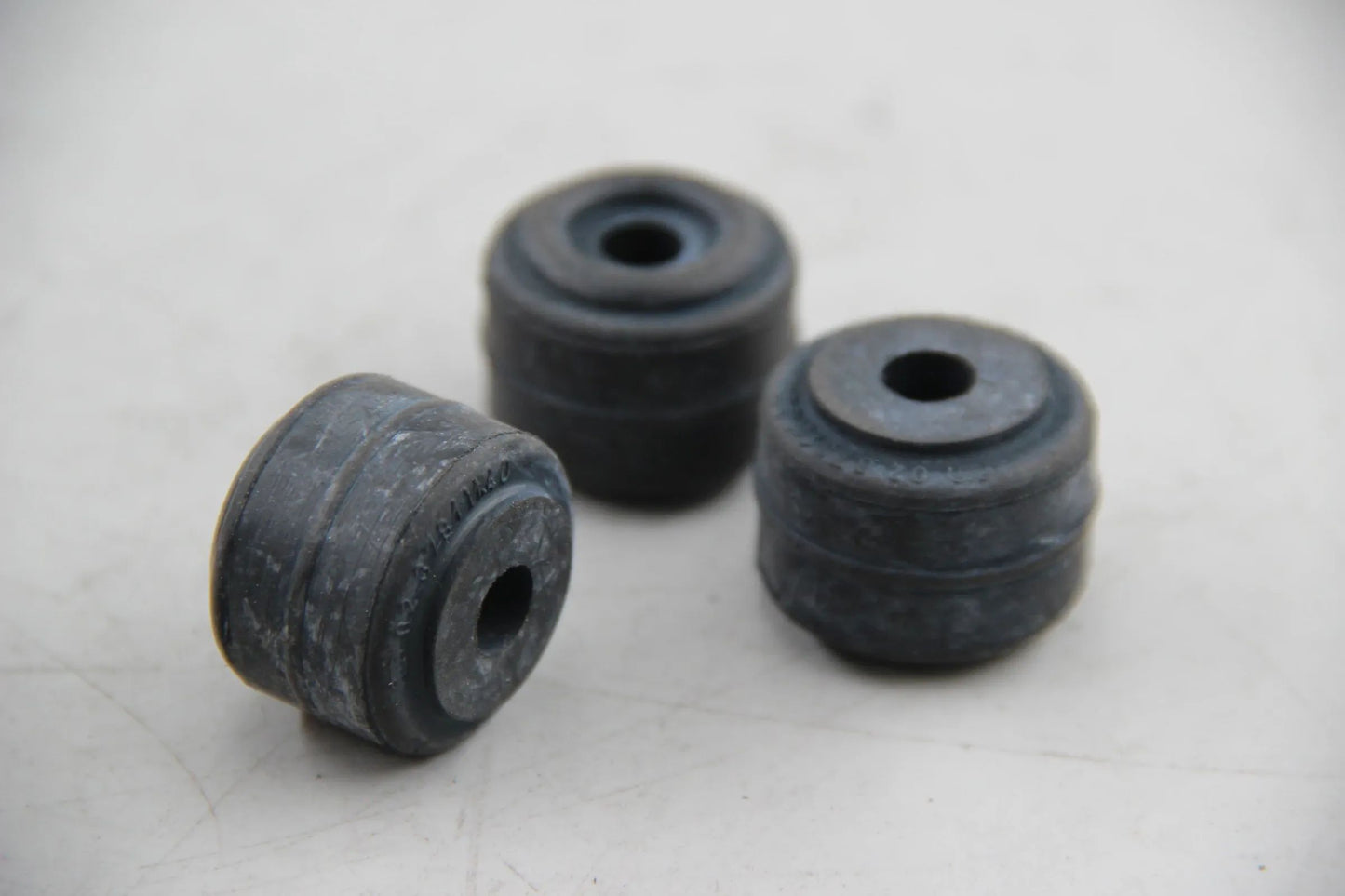 Original BMW E10 E3 E9 NK E21 E12 E24 E23 728i 3x Gummiring 31351125712
