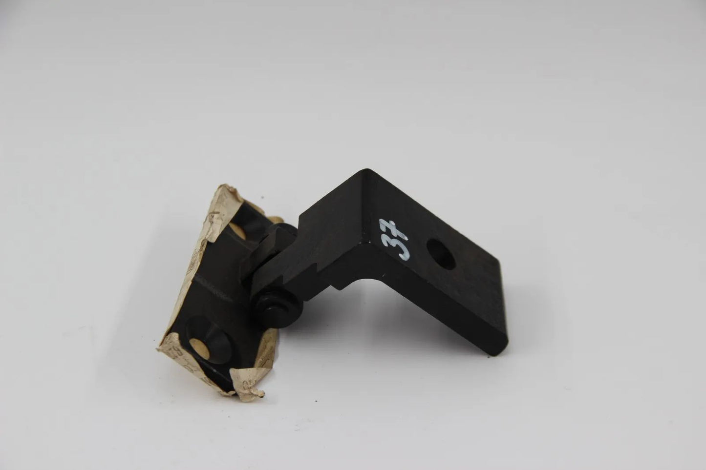 Original BMW X5 E53  Türscharnier vorn unten links  41517132759