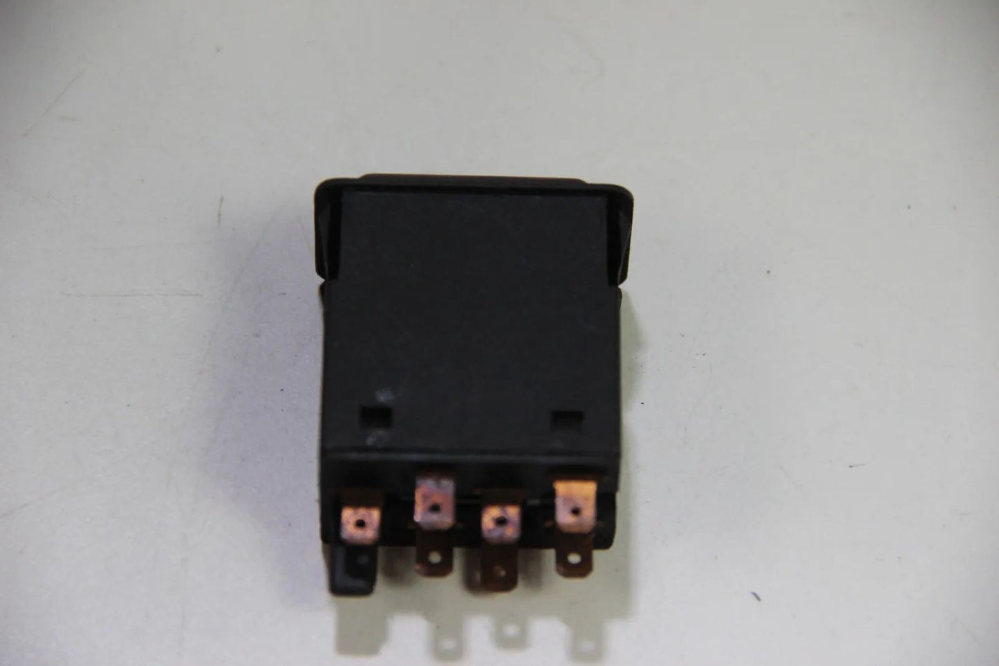 Original BMW E28 Schalter Warnblinker/ Gefahrenhinweis Schalter 61311372893