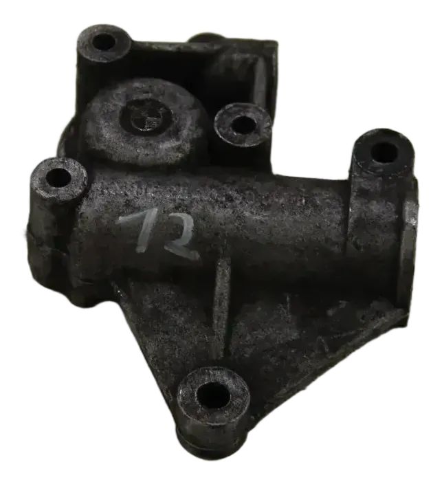 Original BMW E10 E12 E21 M10 Zylinderkopf Verteilerstück Cylinder Head Ignition