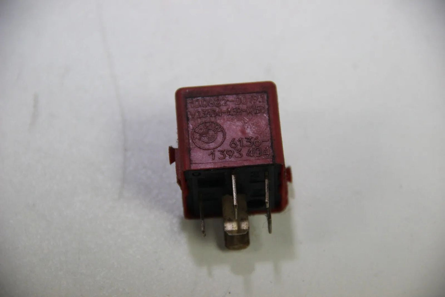 Original BMW E36 Z3 ABS-Hauptrelais Relay tomatenrot Oldtimer 61361393404