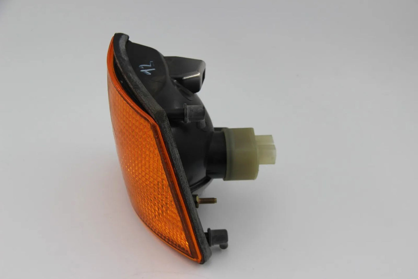 Original BMW E32 Limousine  Blinkleuchte Blinker links  63131374011