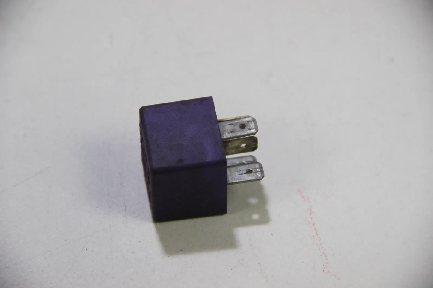 Original BMW Relais Relay lila oldtimer relais 1373602