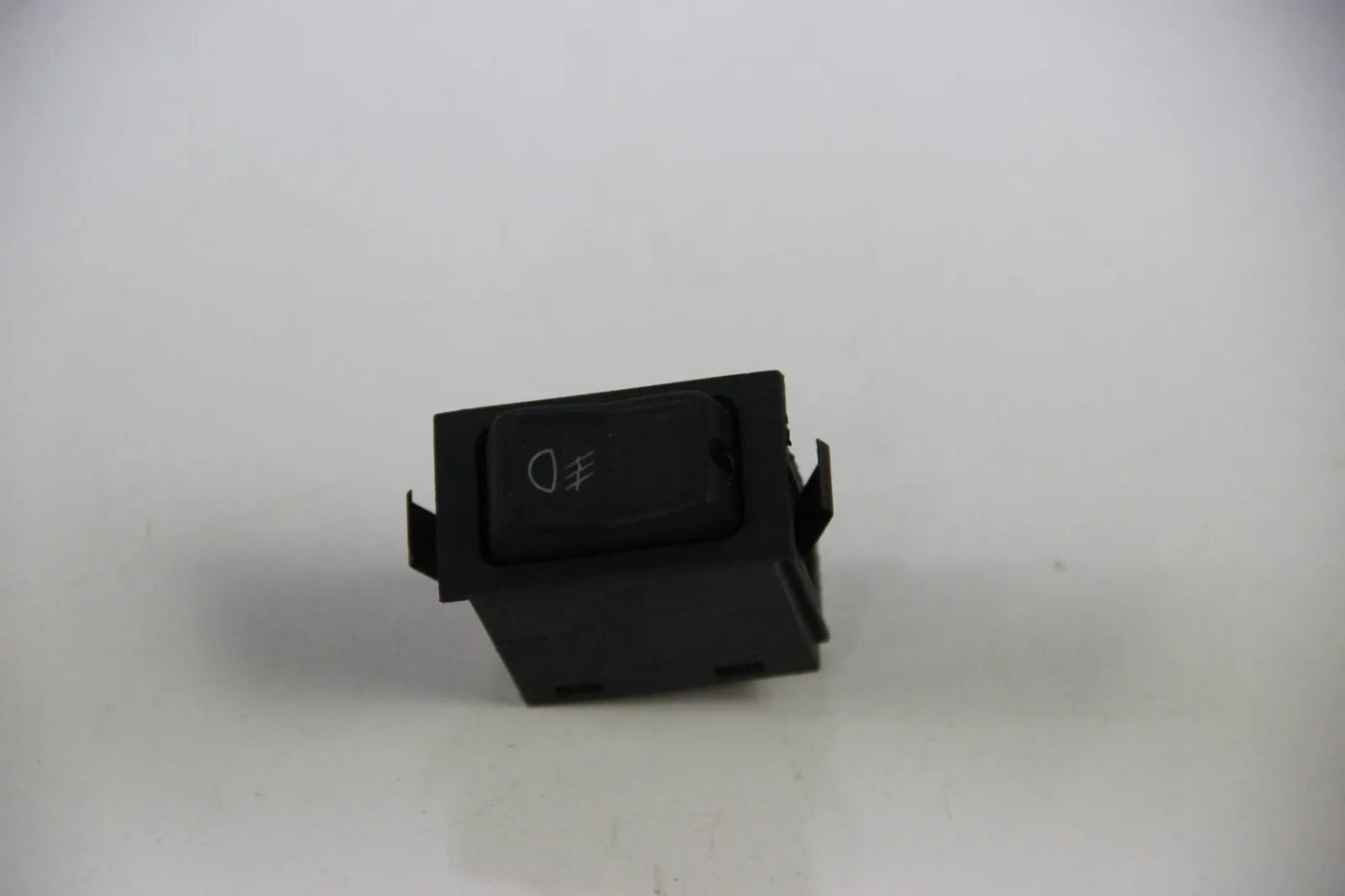 Original VW Golf Jetta Caddy Polo Scirocco Nebelscheinwerfer Schalter 321941535A