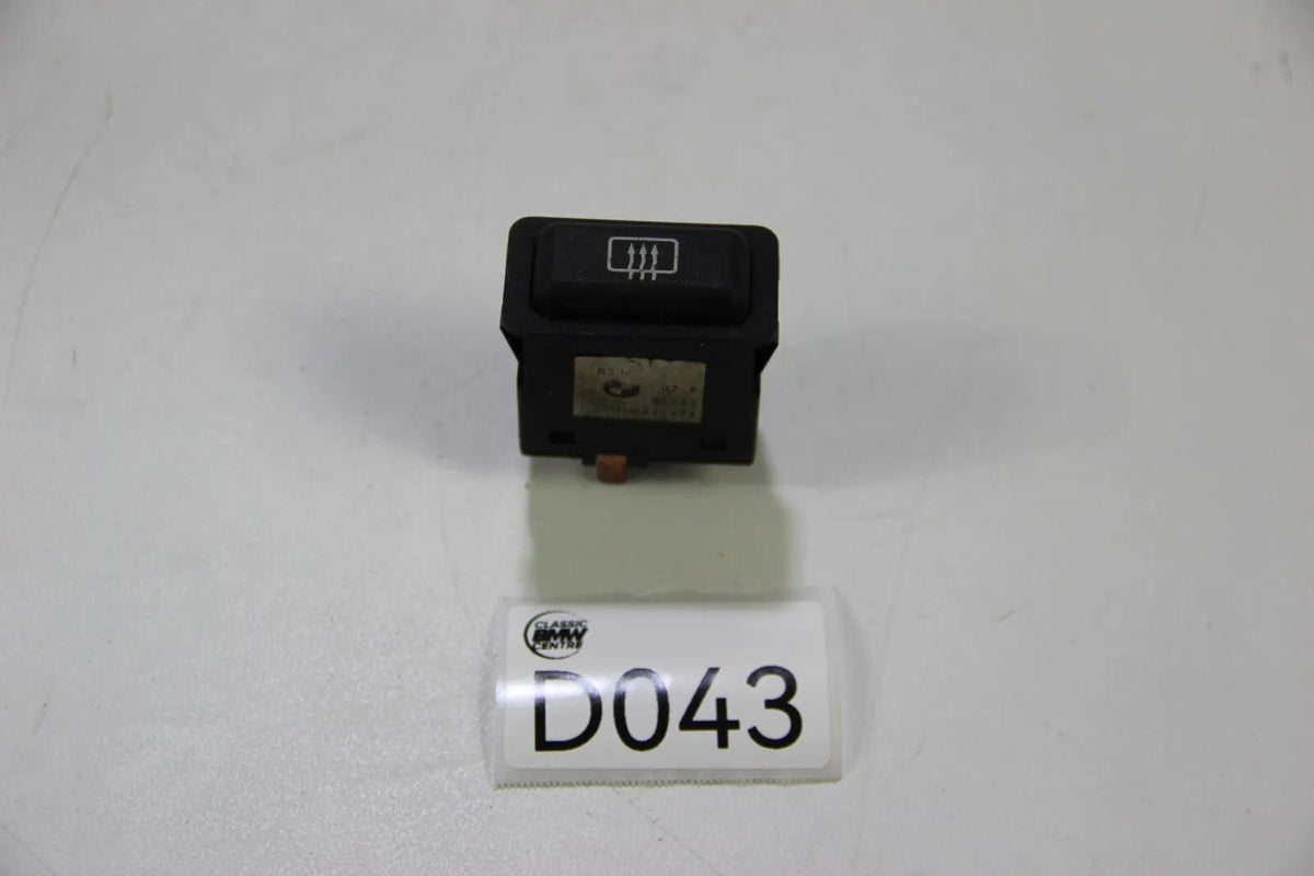 BMW E30 E24 E28 E23 Elektrischer Schalter Heizbare Heckscheibe 61311381174