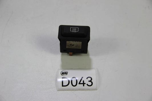 BMW E30 E24 E28 E23 Elektrischer Schalter Heizbare Heckscheibe 61311381174