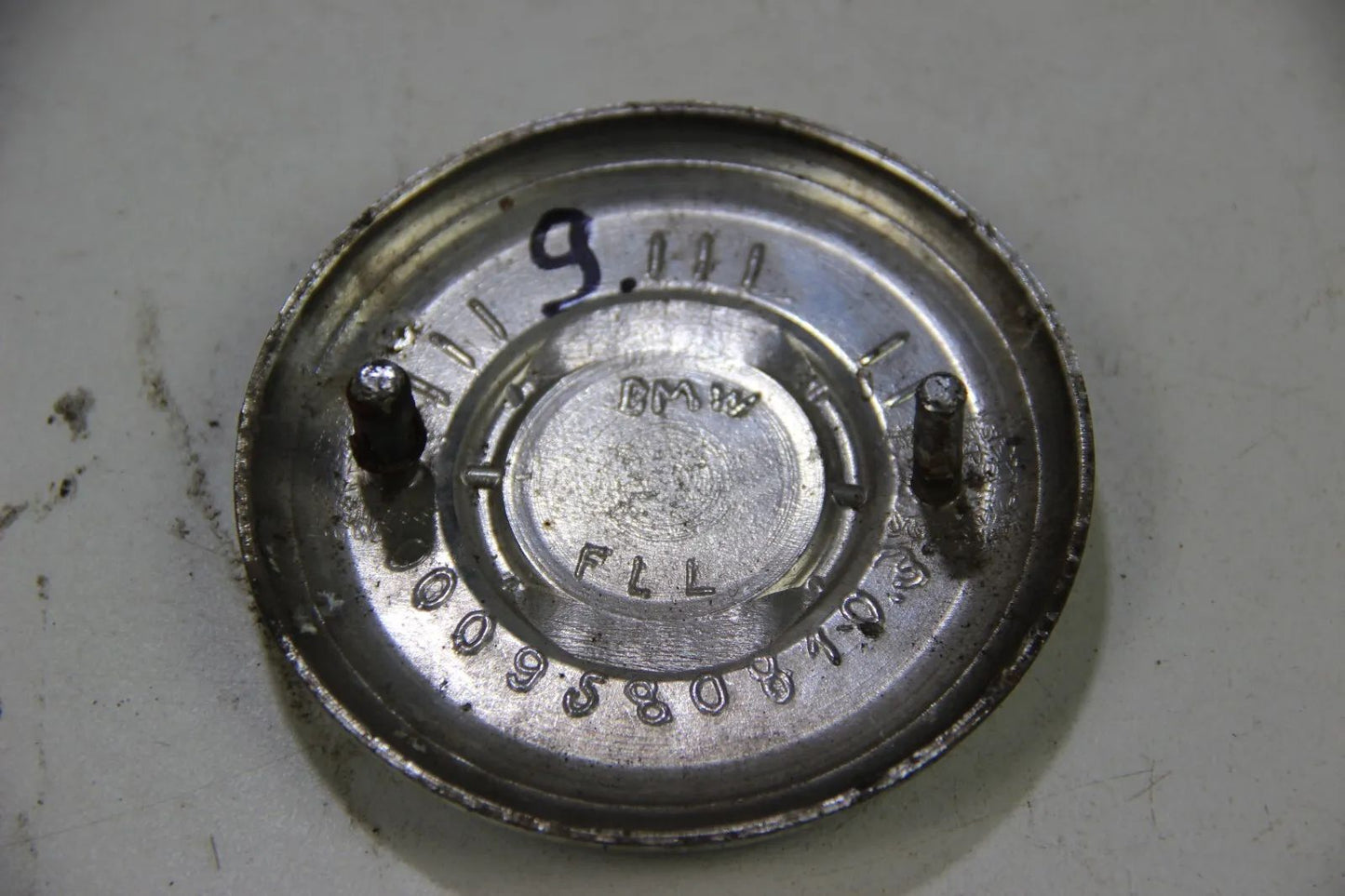 Original BMW E3 Plakette vorne Emblem 88mm Aluminium Badge OEM 00095808103