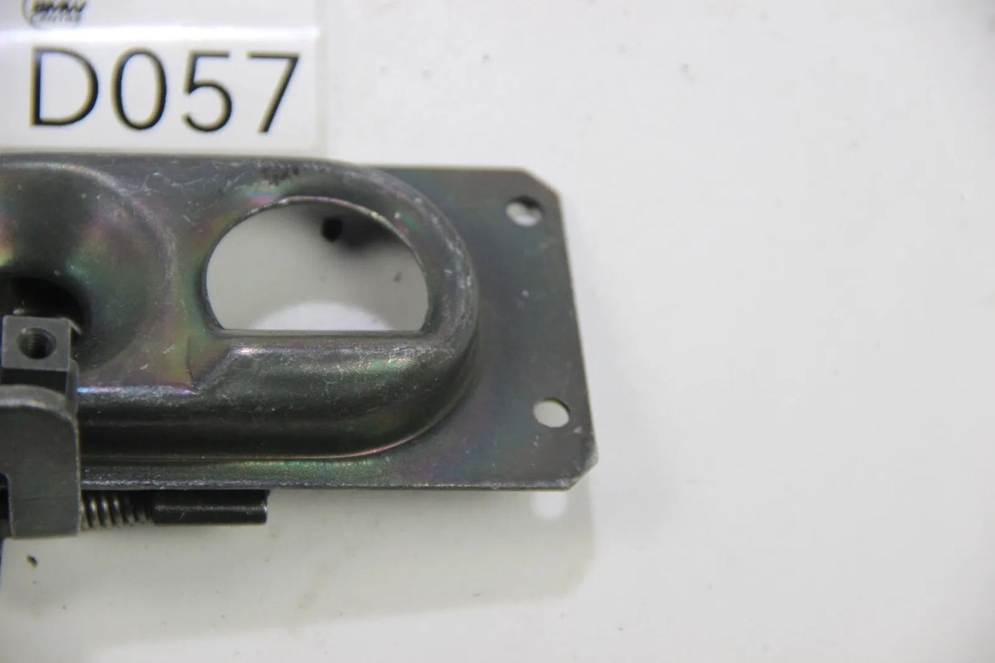 Original BMW E28 518-535i M535i M5 Schloss vorne links 5er OEM 51231876997