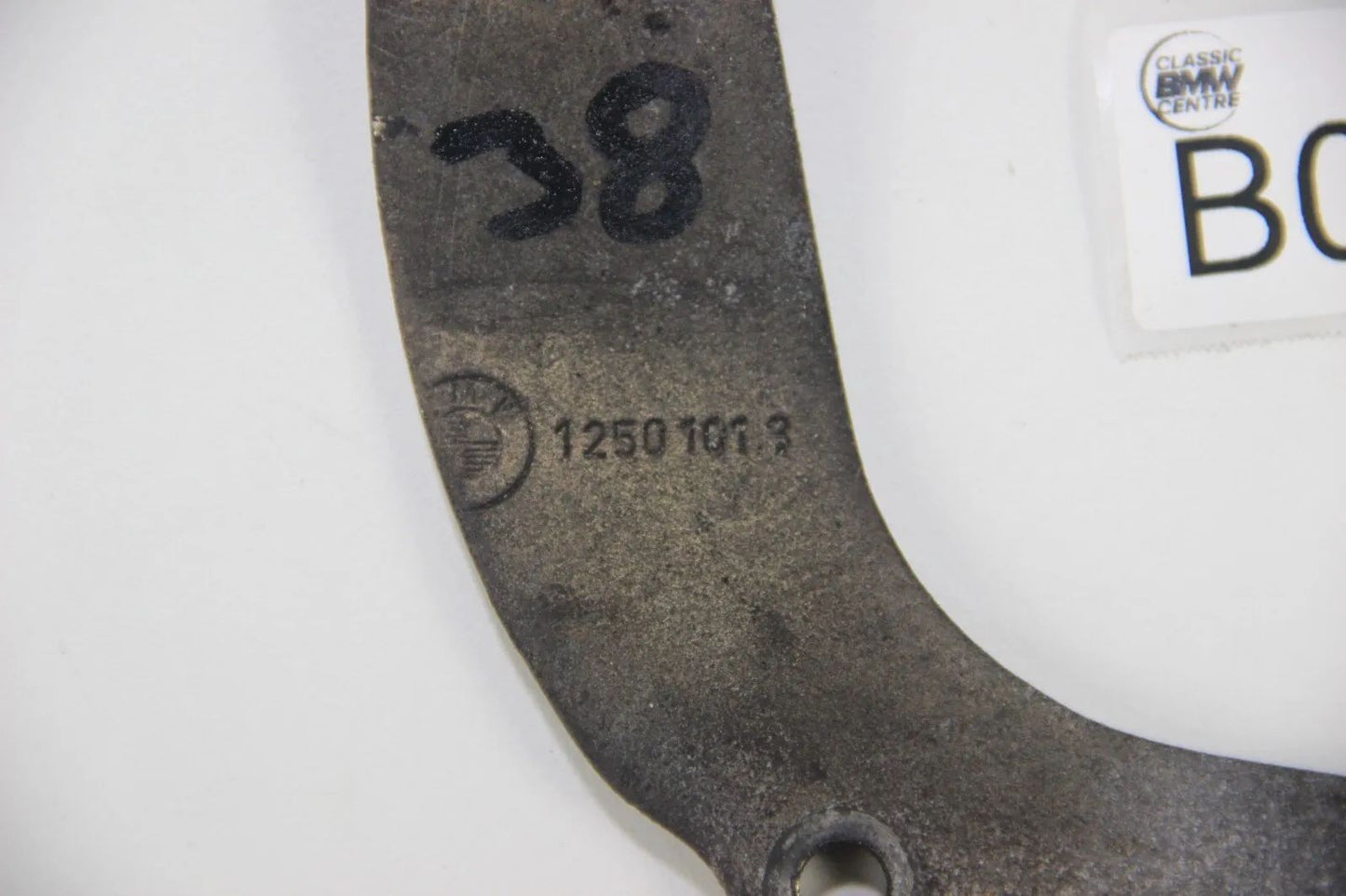 Original BMW E21 E23 E24 E12 E28E3 E9 Motorkran Öse Haken 1250101