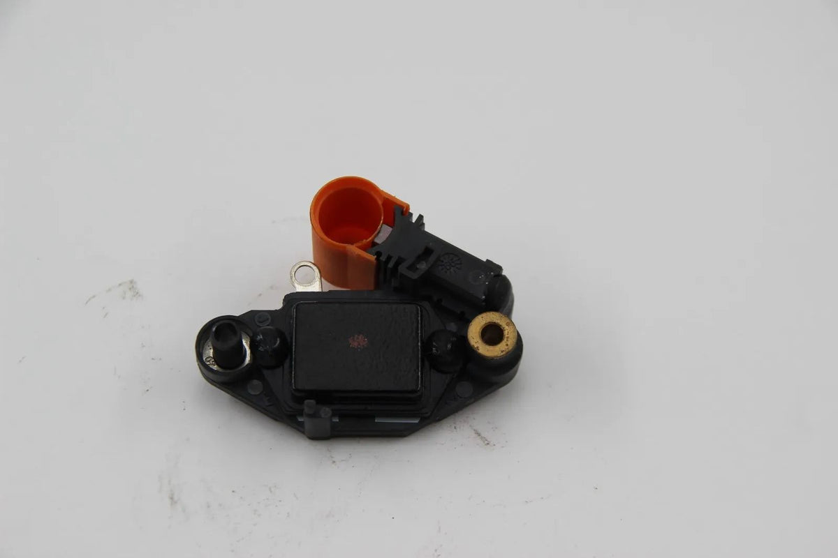 Original BMW Regler Spannungsregler Bürstenhalter  12311735788