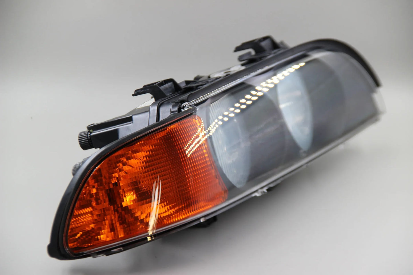 Original BMW E39 520i-540i Scheinwerfer Xenon-Licht rechts 63128386558