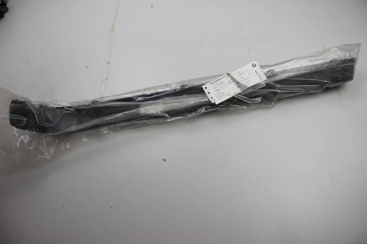 NEU ORIGINAL 51121944433 BMW E34 5er Stoßleiste Links Zierleiste Trim Piece OEM