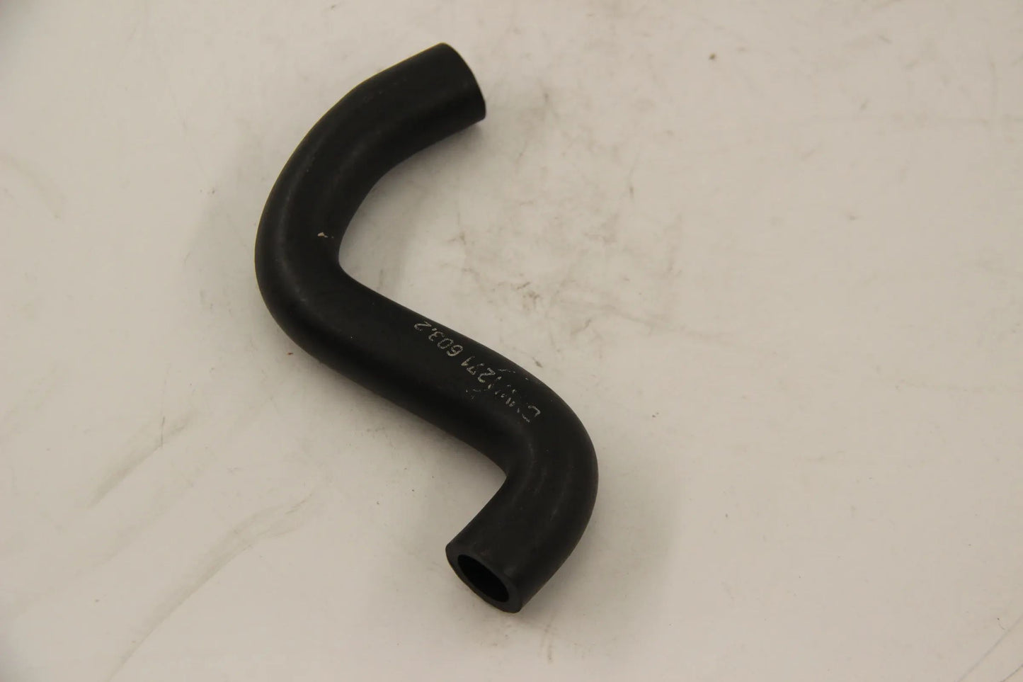 Original BMW E12 528i 535i E24 628CSi 635CSi E23 728i 735i Schlauch 11611271603