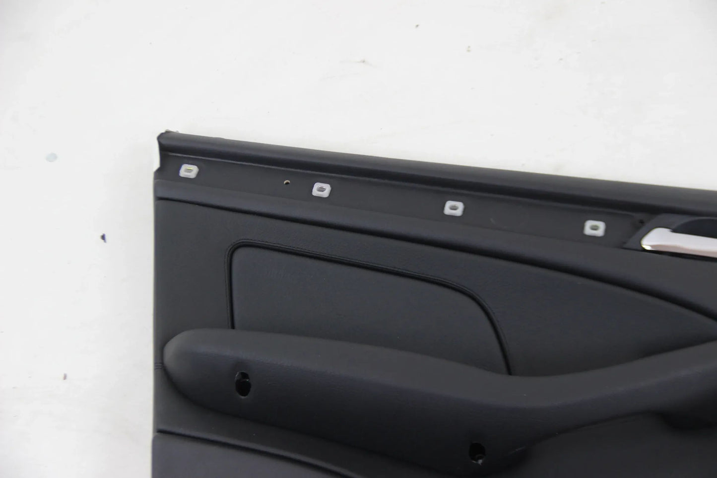 Original BMW 3er Serie E46 316i-330xi Türverkleidung vorn links  51418224595