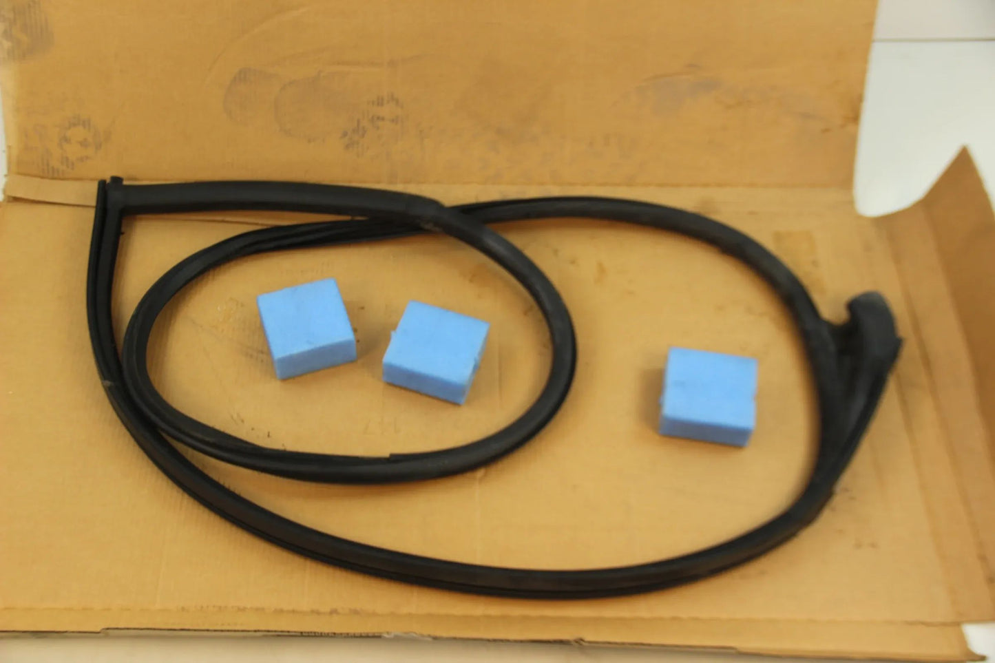 Original BMW 3er Serie E90  Kantenschutz links Schwarz NOS 51718252627