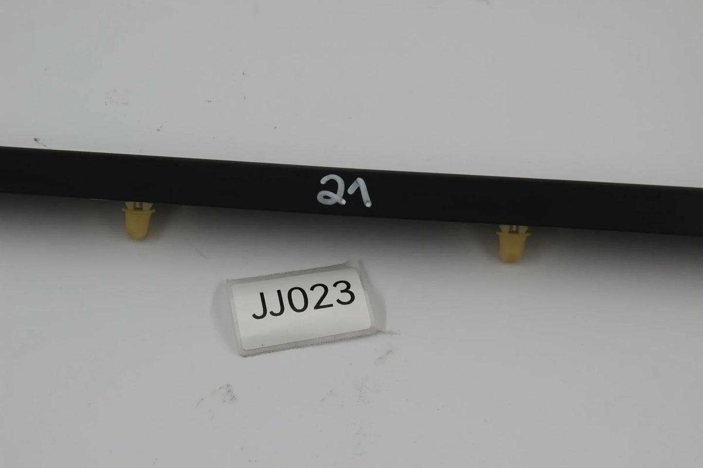 Original BMW E36 316g-318ti Stossleiste Seitenwand hinten rechts  51138146362
