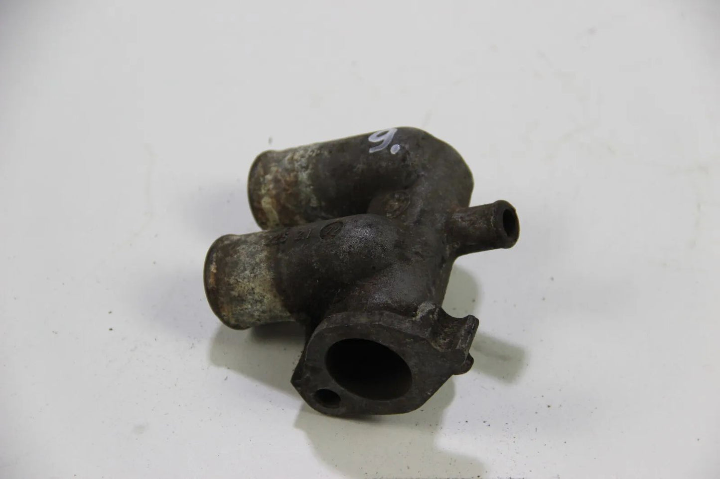 Original BMW E10 E12 E21 Abzweigflansch Wasserflansch Verteiler 1256641 Valve