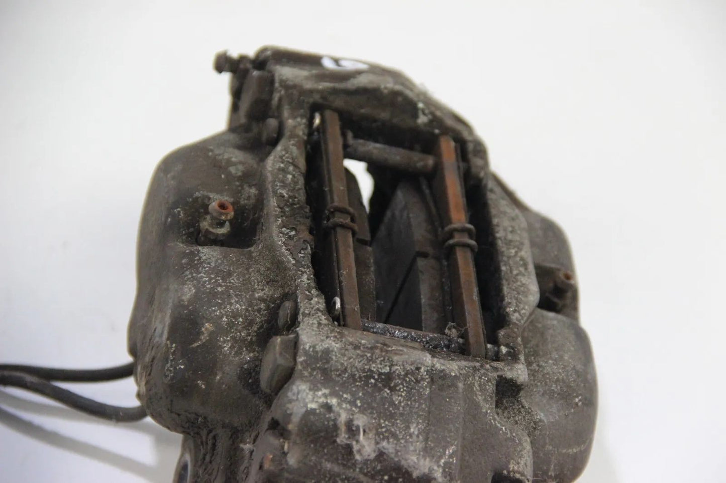 Original BMW E12 530-M353i Bremssättel vorne links rechts breit Brake Caliper