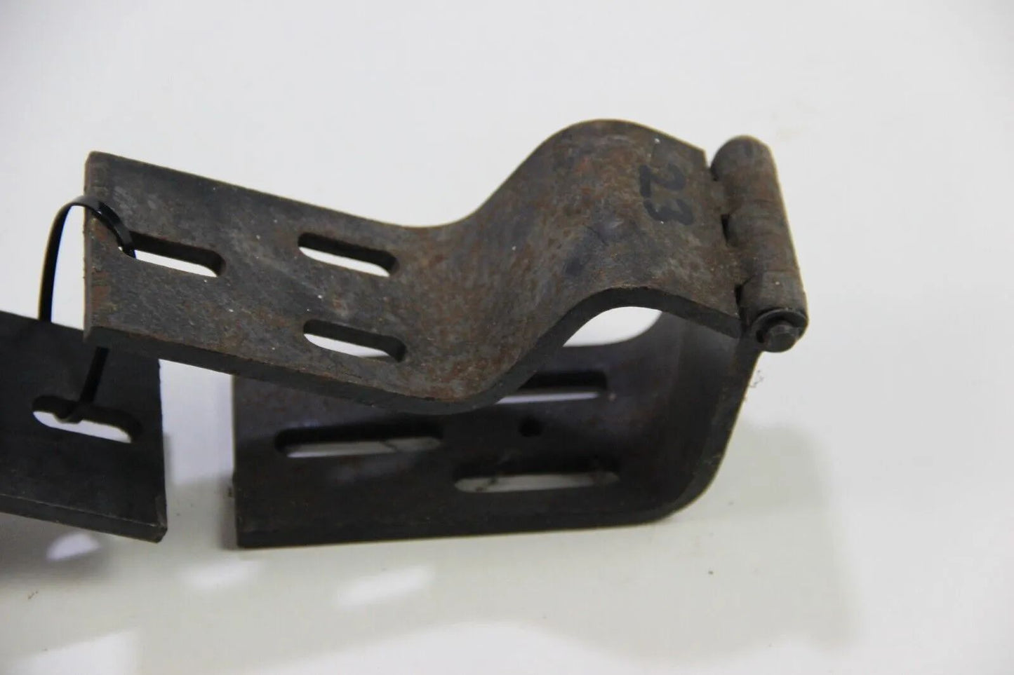 Original BMW Neue Klasse 1500-2000 tii Scharnier links rechts paar 41615680131