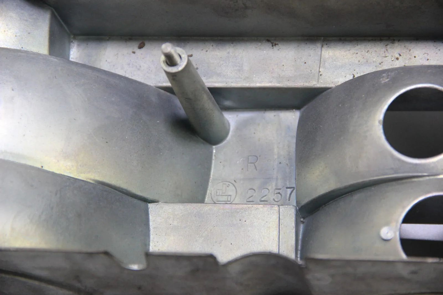 BMW E3 Reflektor Lampenträger Heckleuchte Rücklicht Gehäuse paar 63211355108 /07