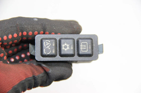 BMW E34 Schalter Beheizte Heckscheibe Heated Window switch 61311391767