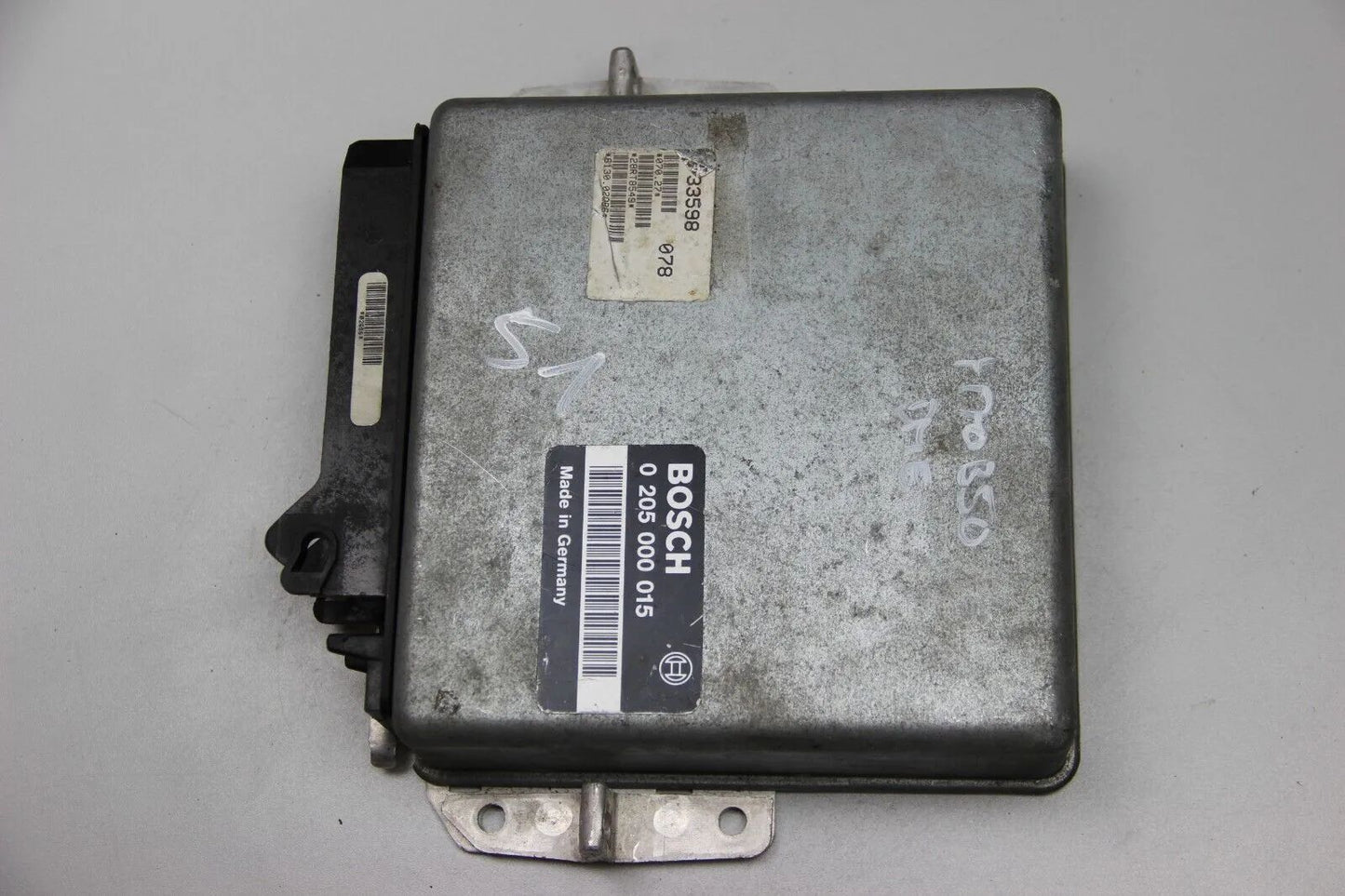 BMW Motorsteuergerät ECU E31 850ci 850i E32 750i 750iL V12 0265000015