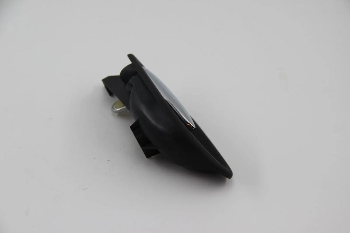 Original BMW E39 5er E38 7er Türöffner innen links Chrom NOS 51218125513
