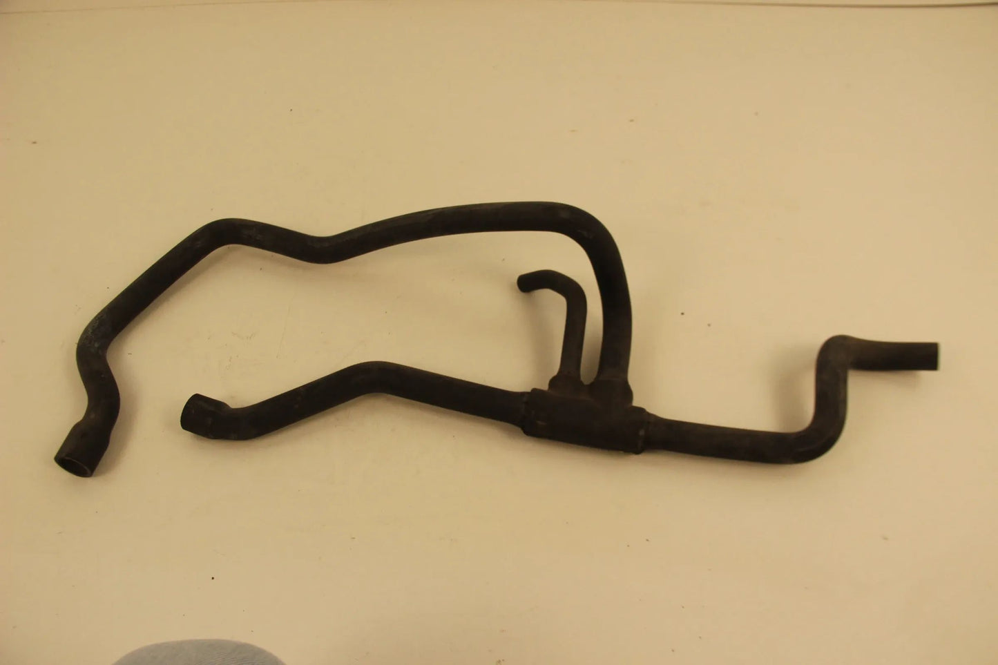 Original BMW E34 5er 520i 525i M20 Schlauch Rücklauf Wasserschlauch 11531726506