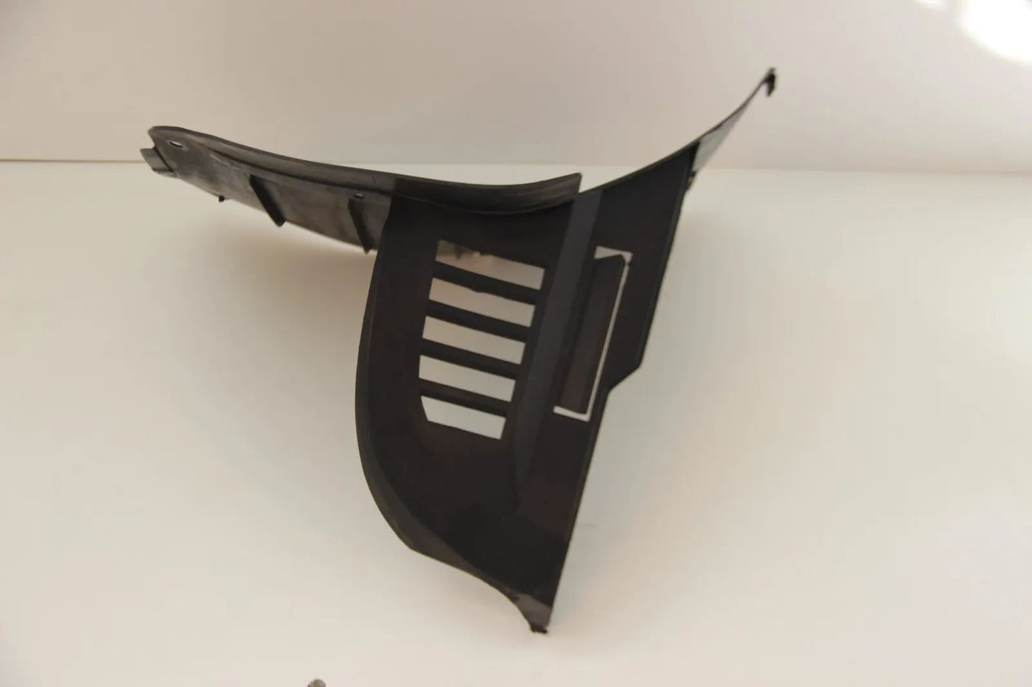 BMW E39 520i M52  520i M54  Abdeckung Motorraum unten links 51718199753 Neu